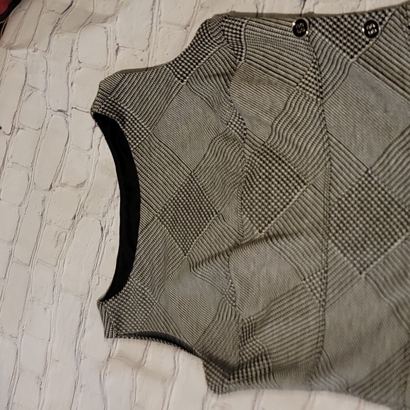 🌺2 For $20 Item🌺 Enfocus Studio Dress That Flares At The Bottom. Size 4. EUC - Picture 3 of 8